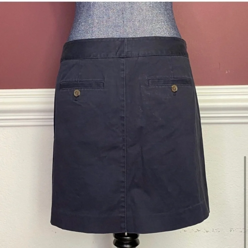 NWT J. Crew navy blue mini skirt with pockets - Picture 2 of 4